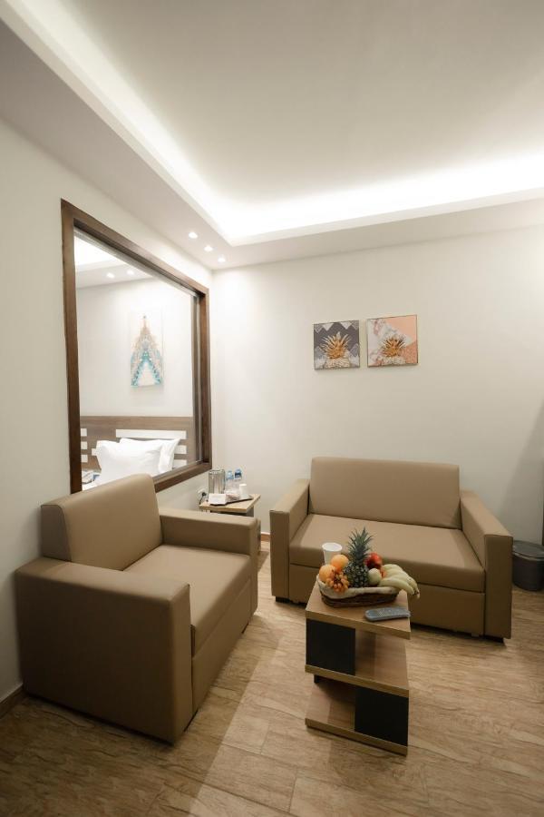Royal Inn Residence New Kaherah Luaran gambar